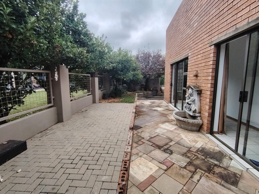 4 Bedroom Property for Sale in Dan Pienaar Free State